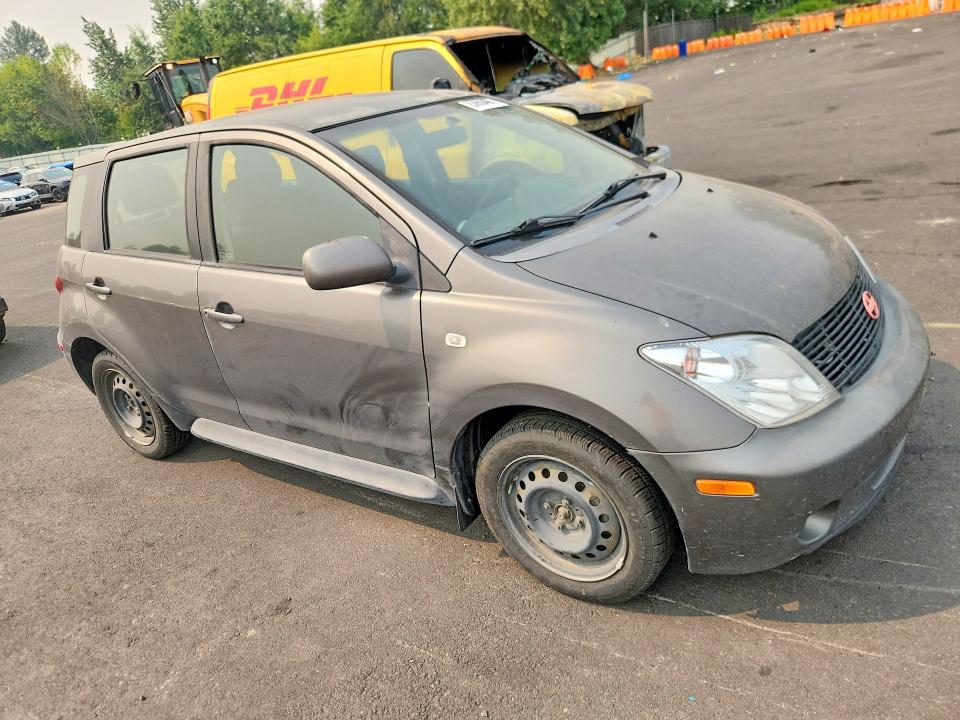 2005 Scion Xa VIN JTKKT624950099775 COPART salvage auction — MECHANICAL, OR - CERTIFICATE OF TITLE, sold $375 on 2026-08-24 (photo 4)