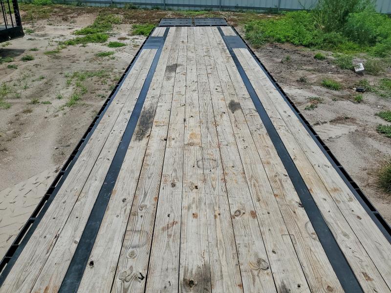 2025 Big tex Gooseneck flatbed VIN 16V3F4823S6406285 COPART salvage auction — NORMAL WEAR, TN - CERTIFICATE OF TITLE, sold $7,500 on 2026-09-22 (photo 7)