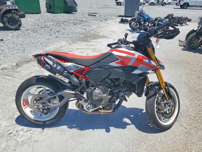 2026 Ducati Hypermotard VIN ZDMBAU8T3TB001362 — COPART salvage auction photo