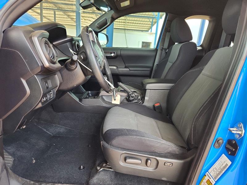 2020 Toyota Tacoma VIN 3TYSZ5AN3LT000862 COPART salvage auction — REAR END, AZ - CERT OF TITLE - SALVAGE, sold $10,800 on 2026-08-25 (photo 7)