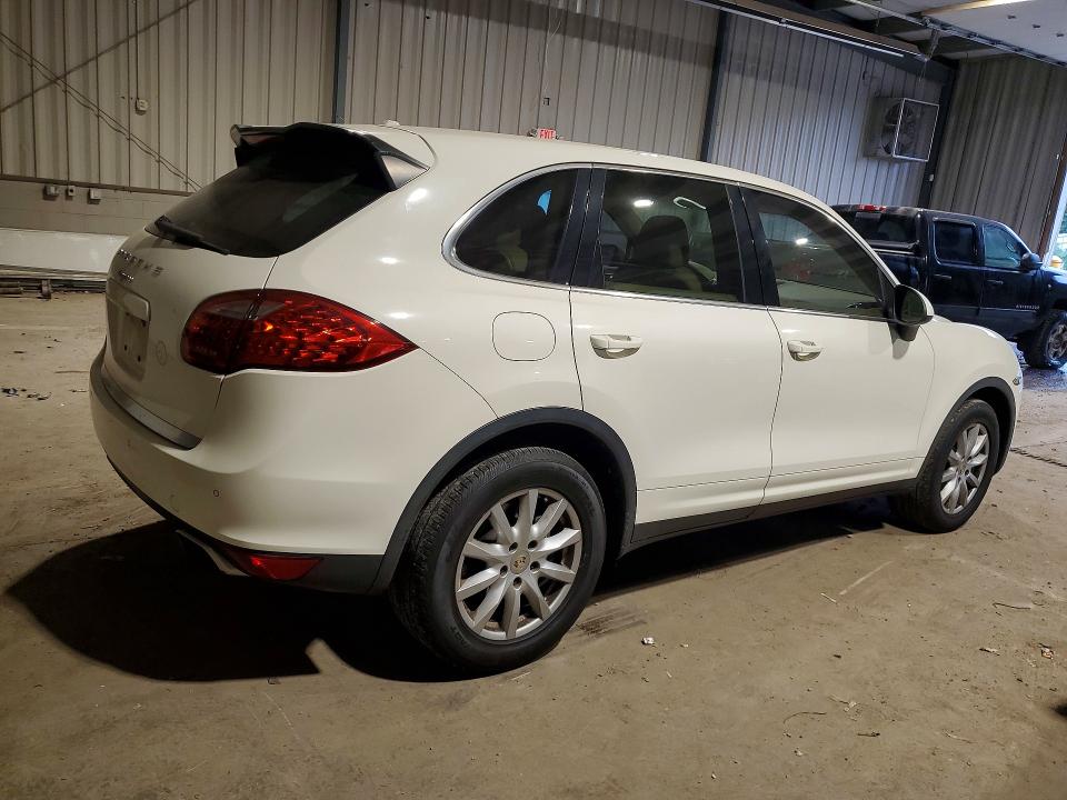 2011 Porsche Cayenne VIN WP1AA2A26BLA04311 COPART salvage auction — MECHANICAL, NJ - CERTIFICATE OF TITLE, sold $500 on 2026-08-19 (photo 3)
