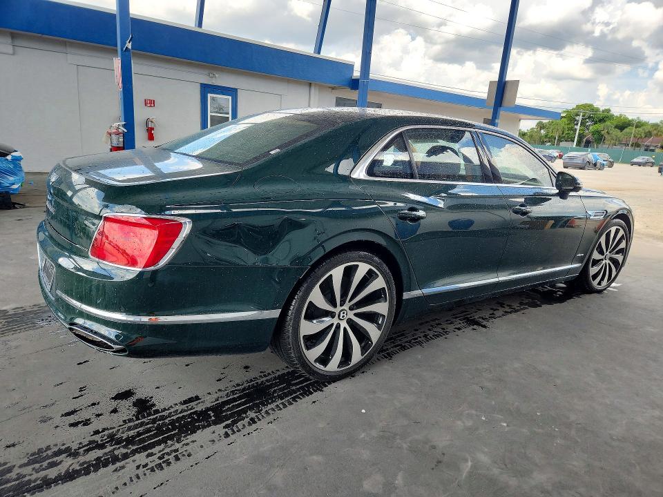 2026 Bentley Flying spur VIN SCBBP6ZG7TC025989 COPART salvage auction — REAR END, Fl - Cert Of Title Slvg Rebuildable, sold $182,000 on 2026-09-01 (photo 3)