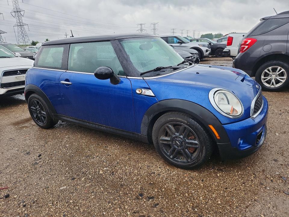 2012 Mini Cooper VIN WMWSV3C51CT387936 COPART salvage auction — REAR END, Il - Salvage Certificate, sold $1,550 on 2026-09-01 (photo 4)