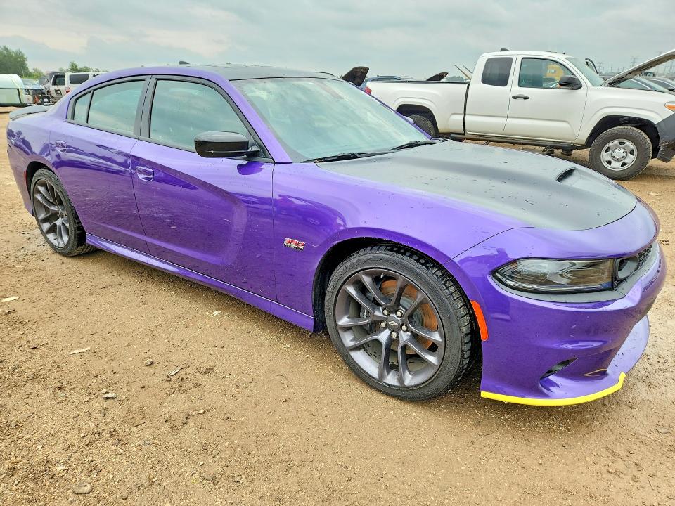 2023 Dodge Charger VIN 2C3CDXGJ8PH690101 COPART salvage auction — WATER/FLOOD, Salvage Title, sold $27,250 on 2026-09-22 (photo 4)