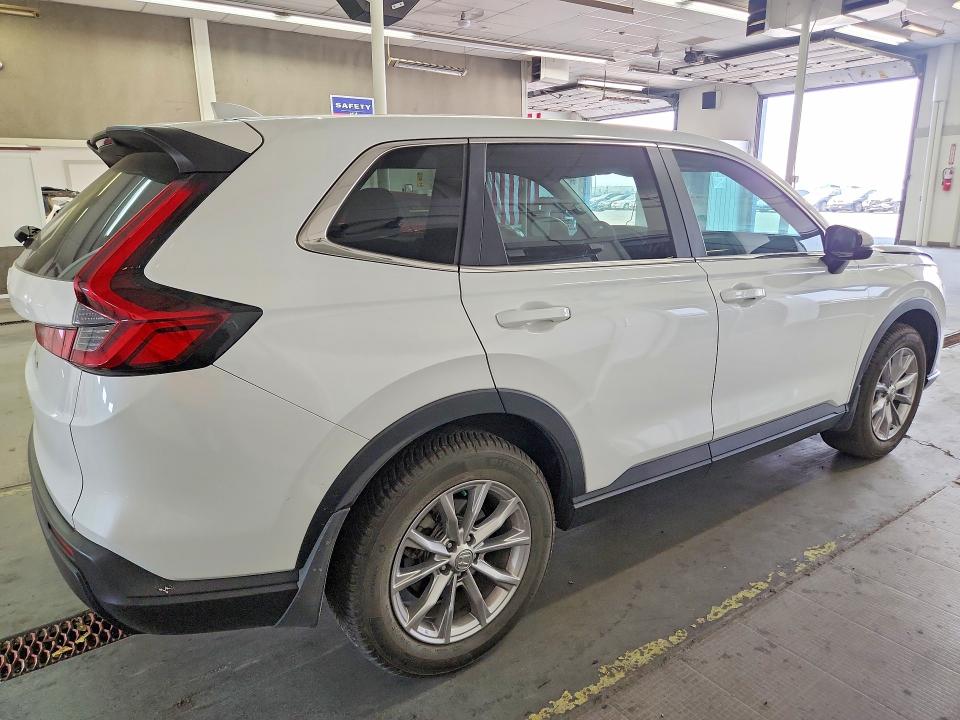 2023 Honda Cr-v VIN 2HKRS4H45PH413416 COPART salvage auction — FRONT END, Salvage Title, sold $13,700 on 2026-08-21 (photo 3)