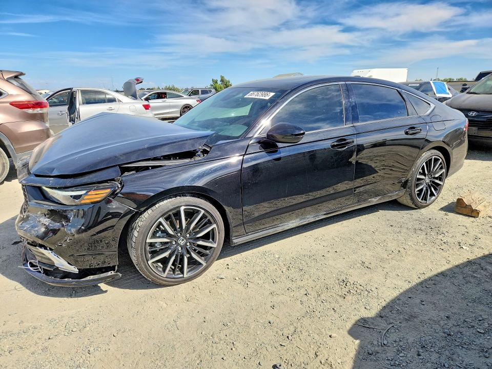 2025 Honda Accord VIN 1HGCY2F82SA087686 — COPART salvage auction photo