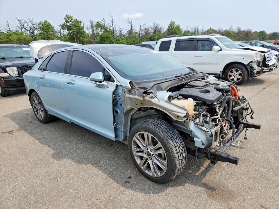2014 Lincoln Mkz VIN 3LN6L2LU5ER809556 COPART salvage auction — FRONT END, Nc - Salvage Certificate Of Title (P), sold $1,625 on 2026-09-21 (photo 4)