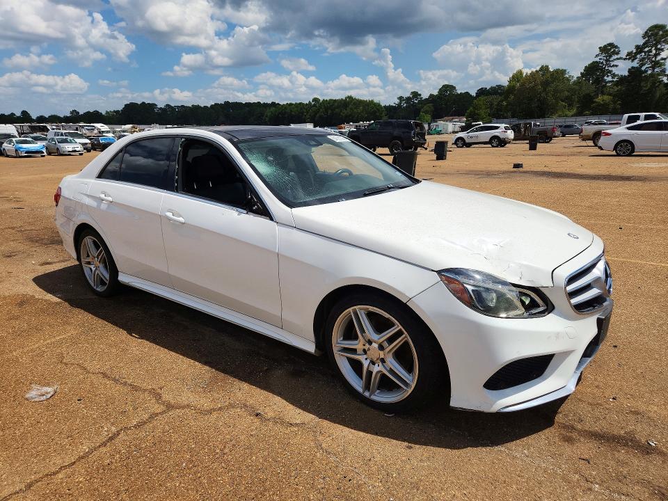 2014 Mercedes-benz E-klasse VIN WDDHF5KB7EA881137 COPART salvage auction — FRONT END, Ca - Certificate Of Title, sold $1,700 on 2026-08-17 (photo 4)