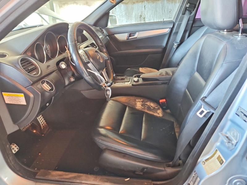 2013 Mercedes-benz C class VIN WDDGF4HB4DR270737 COPART salvage auction — REAR END, AZ - CERTIFICATE OF TITLE, sold $1,550 on 2026-09-14 (photo 7)