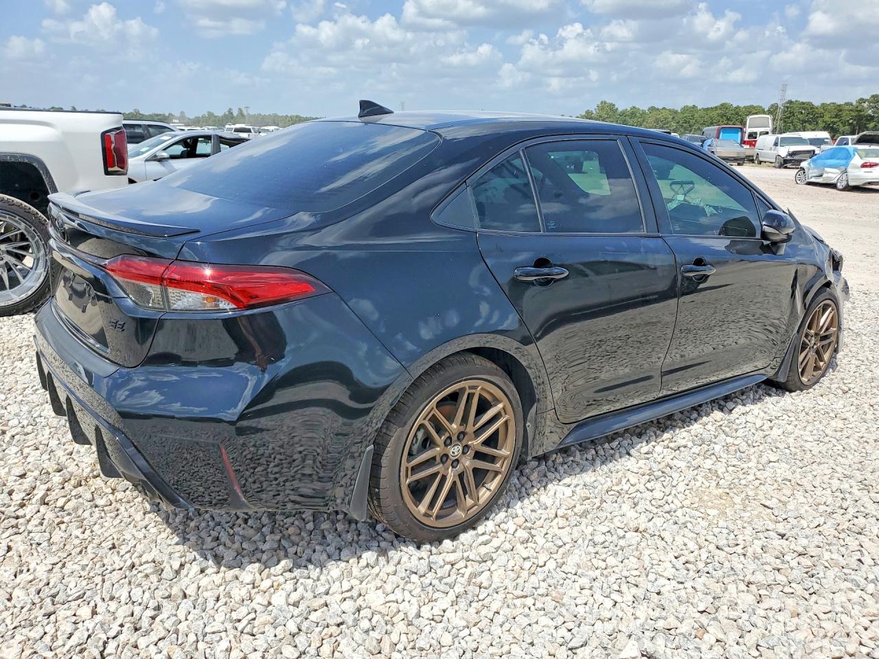 2024 Toyota Corolla VIN 5YFB4MCE0RP170065 COPART salvage auction — Front End, TX - SALVAGE VEHICLE TITLE, sold $7,400 on 2026-09-04 (photo 3)