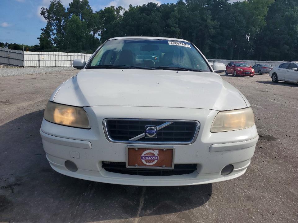 2007 Volvo S60 VIN YV1RS592472609507 COPART salvage auction — SIDE, Nc - Salvage Certificate Of Title, sold $725 on 2026-08-18 (photo 5)