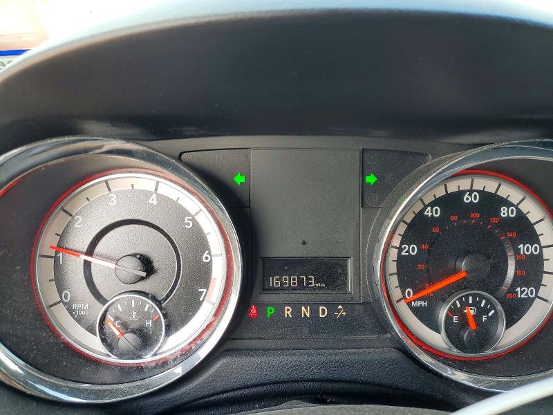 2017 Dodge Caravan VIN 2C4RDGCG7HR662267 COPART salvage auction — NORMAL WEAR, Mt - Certificate Of Title, sold $1,400 on 2026-09-06 (photo 9)
