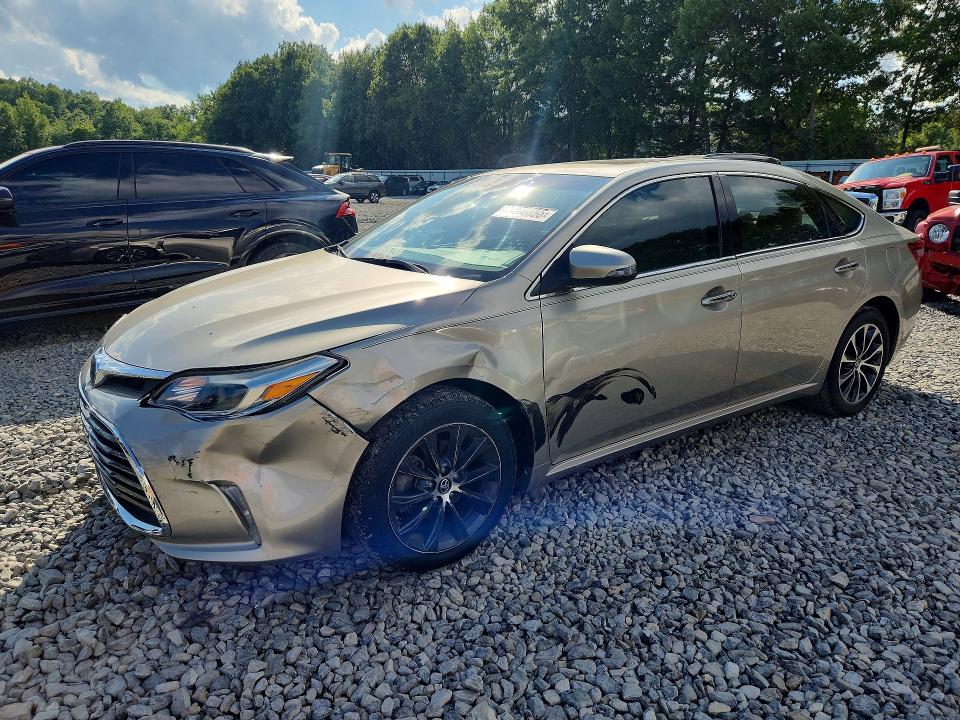 2018 Toyota Avalon VIN 4T1BK1EB6JU268155 — COPART salvage auction photo