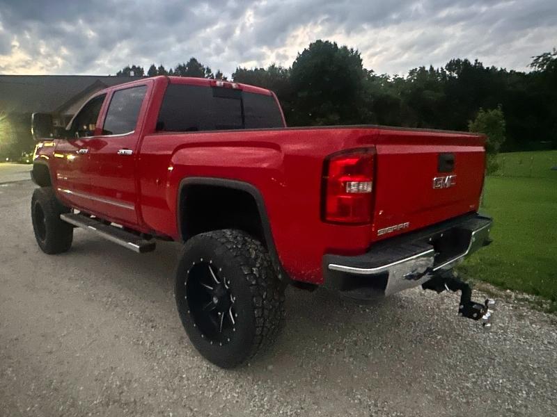 2019 Gmc SIERRA VIN 1GT12REYXKF236737 COPART salvage auction — SIDE, MO - CERT OF TITLE-PRIOR SALVAGE (P), sold $22,500 on 2026-08-25 (photo 3)