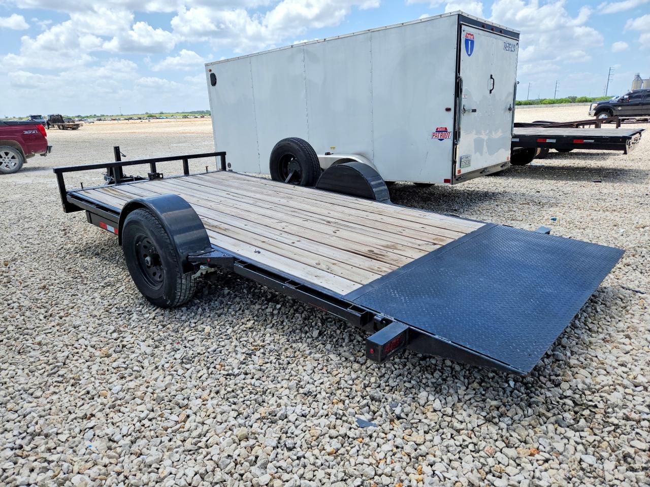 2024 Interstate Unknown VIN 4RATU1612RC064055 COPART salvage auction — Minor Dent/Scratches, TN - CERTIFICATE OF TITLE (P), sold $525 on 2026-09-03 (photo 2)