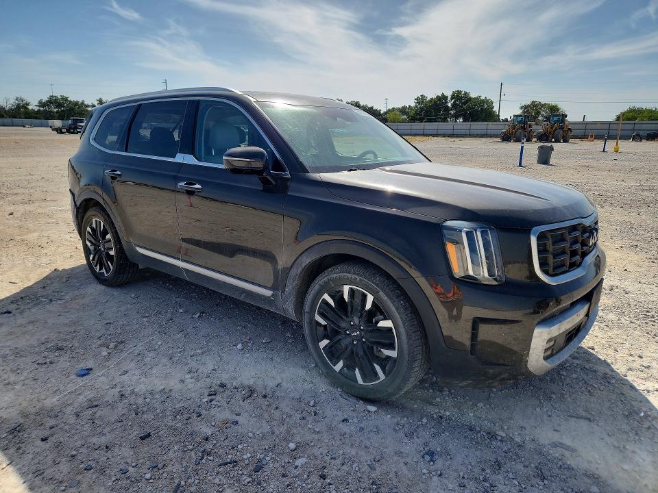 2023 Kia Telluride VIN 5XYP5DGC1PG334176 COPART salvage auction — REAR END, TX - SALVAGE VEHICLE TITLE, sold $8,400 on 2026-08-27 (photo 4)
