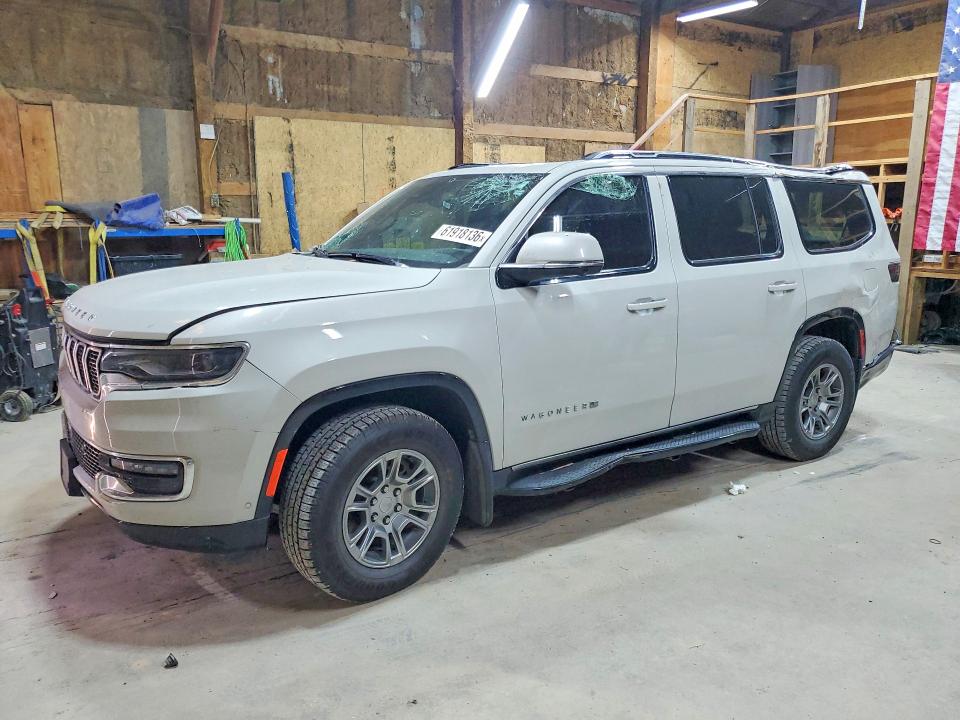 2022 Jeep Wagoneer VIN 1C4SJVAT8NS206562 — COPART salvage auction photo