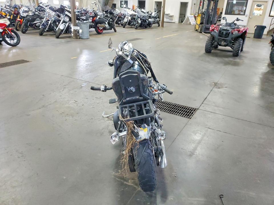 2002 Harley-davidson Fxstb VIN 1HD1BTY1X2Y017694 COPART salvage auction — SIDE, MN - CERT OF TITLE-PRIOR SALVAGE, sold $250 on 2026-09-17 (photo 4)