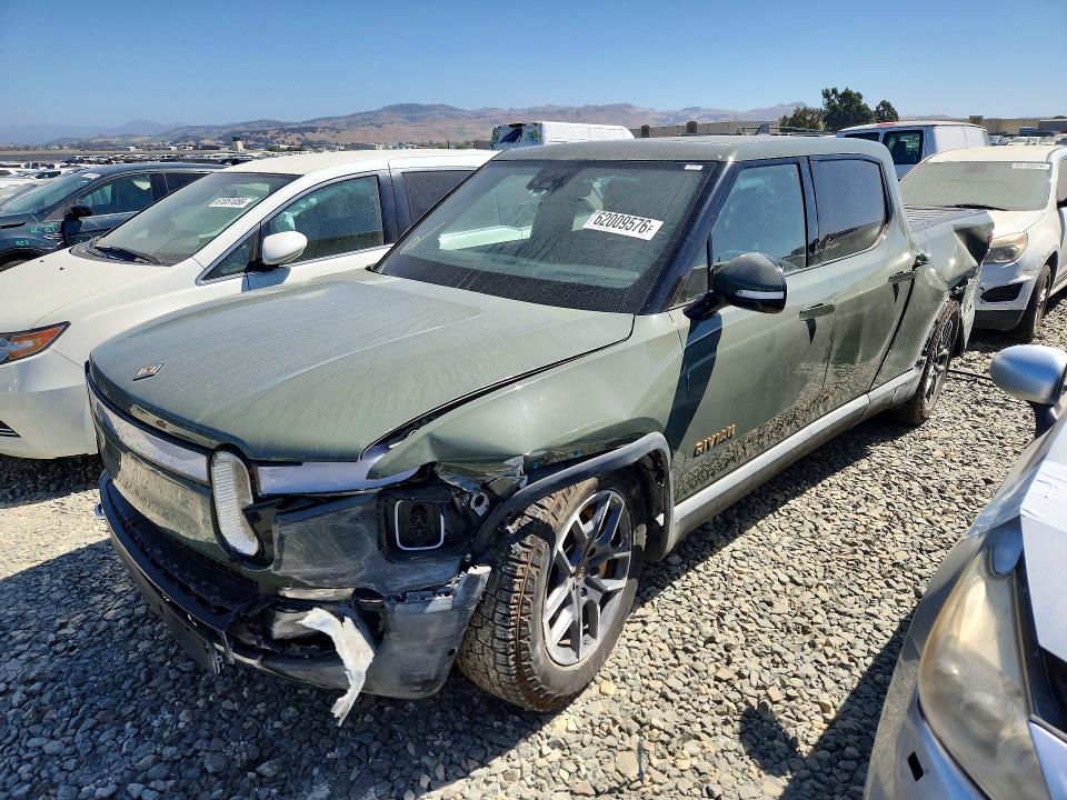 2022 Rivian R1t VIN 7FCTGAAL4NN004385 — COPART salvage auction photo