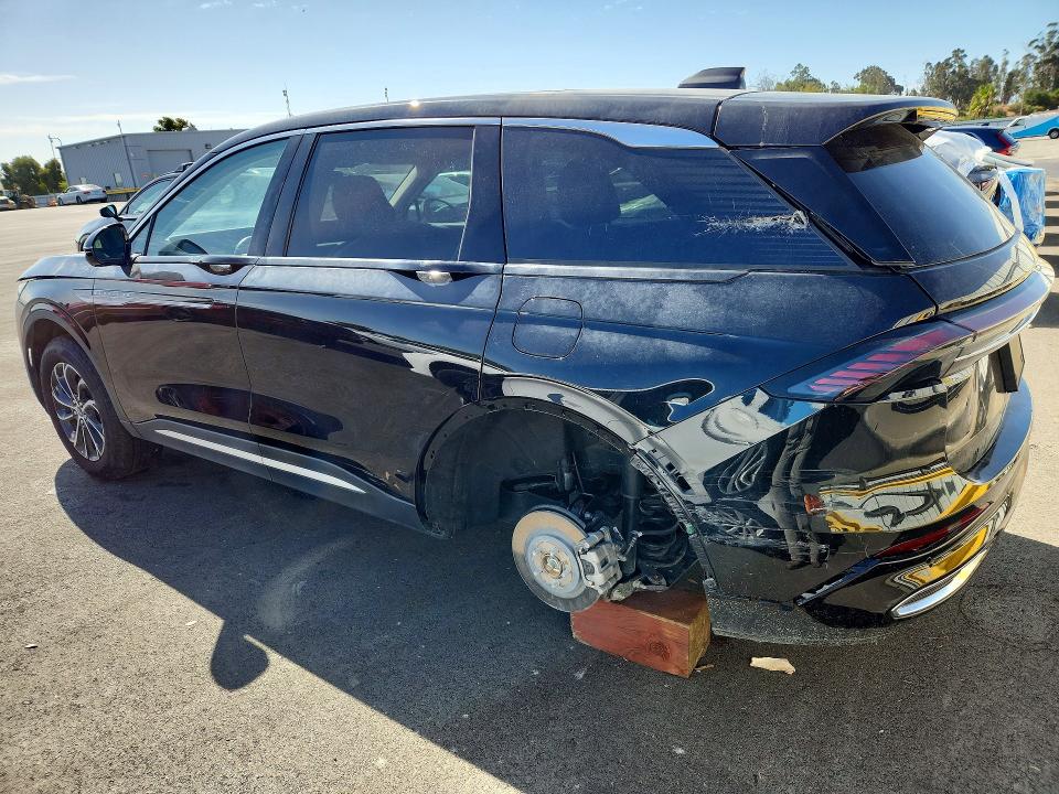 2026 Lincoln Nautilus VIN 5LMPJ8JA8TJ035765 COPART salvage auction — SIDE, FL - CERTIFICATE OF TITLE, sold $29,250 on 2026-08-31 (photo 2)