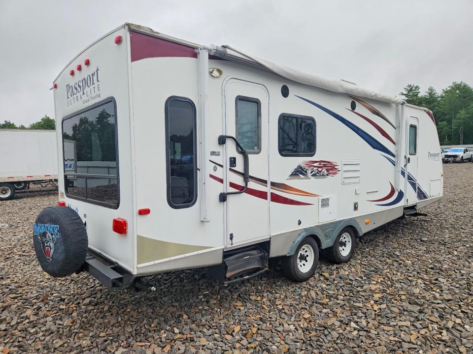 2011 Keystone Passport VIN 4YDT28527BT411250 COPART salvage auction — NORMAL WEAR, ME - CERTIFICATE OF TITLE, sold $450 on 2026-09-15 (photo 3)