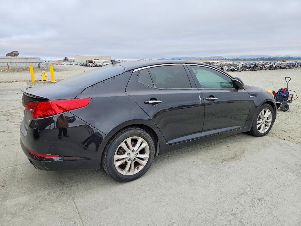 2012 Kia Optima VIN 5XXGN4A76CG022316 COPART salvage auction — MECHANICAL, Ca - Dis/Dlr/Exp Only Clean Title, sold $550 on 2026-09-03 (photo 3)