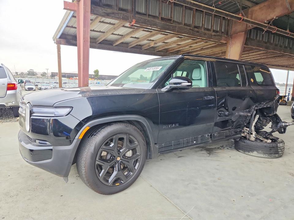 2025 Rivian R1s VIN 7PDSGBBA5SN055905 — COPART salvage auction photo