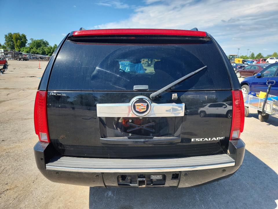 2014 Cadillac Escalade VIN 1GYS4BEF2ER144152 COPART salvage auction — MECHANICAL, Mo - Certificate Of Title, sold $700 on 2026-08-21 (photo 6)