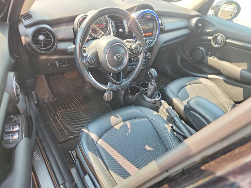 2019 Mini Cooper VIN WMWXU1C5XK2F81871 COPART salvage auction — WATER/FLOOD, CT - CERT OF TITLE-FLOOD SALVAGE, sold $1,550 on 2026-08-18 (photo 8)