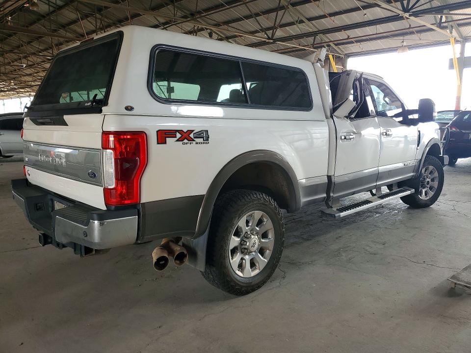 2017 Ford F250 VIN 1FT7W2BT9HEE96401 COPART salvage auction — ROOF, Az - Cert Of Title - Salvage, sold $14,900 on 2026-08-26 (photo 3)