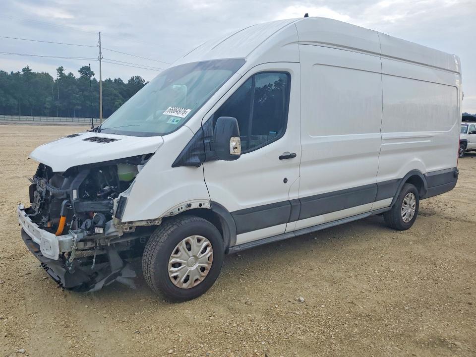 2022 Ford Transit VIN 1FTBW3XK4NKA35586 COPART salvage auction — FRONT END, Salvage Title, sold $10,900 on 2026-09-18 (photo 1)