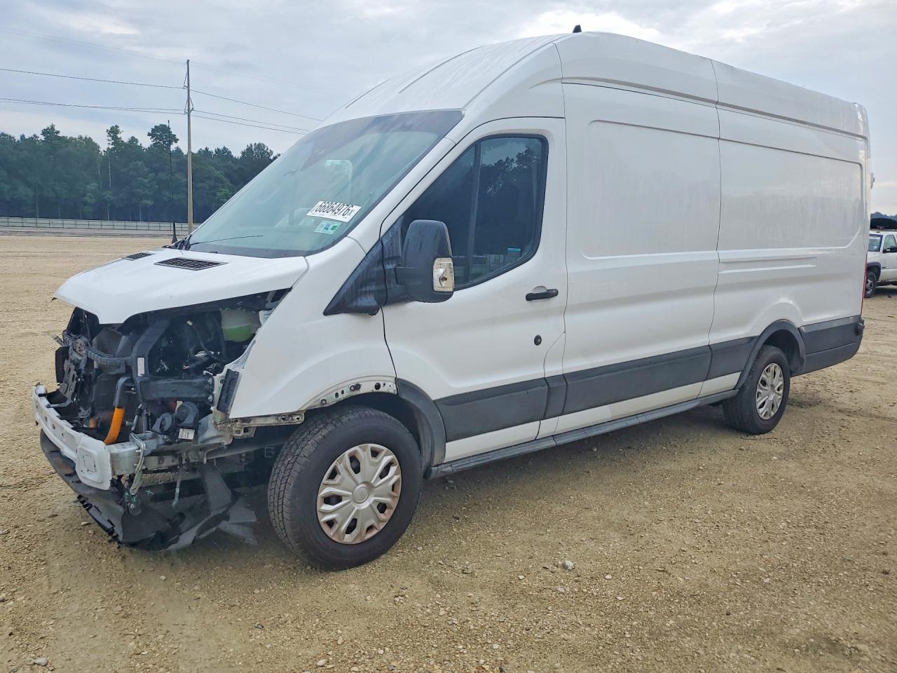 2022 Ford Transit VIN 1FTBW3XK4NKA35586 COPART salvage auction — Front End, LA - CERTIFICATE OF TITLE, sold $10,700 on 2026-09-09 (photo 1)