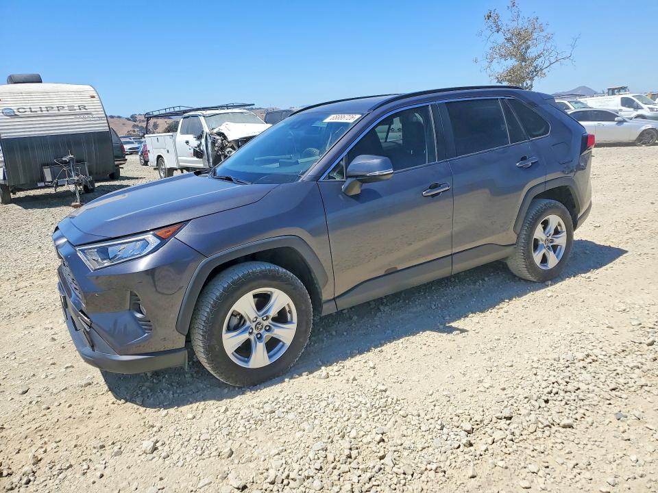 2019 Toyota Rav 4 VIN JTMW1RFV9KJ001305 — COPART salvage auction photo
