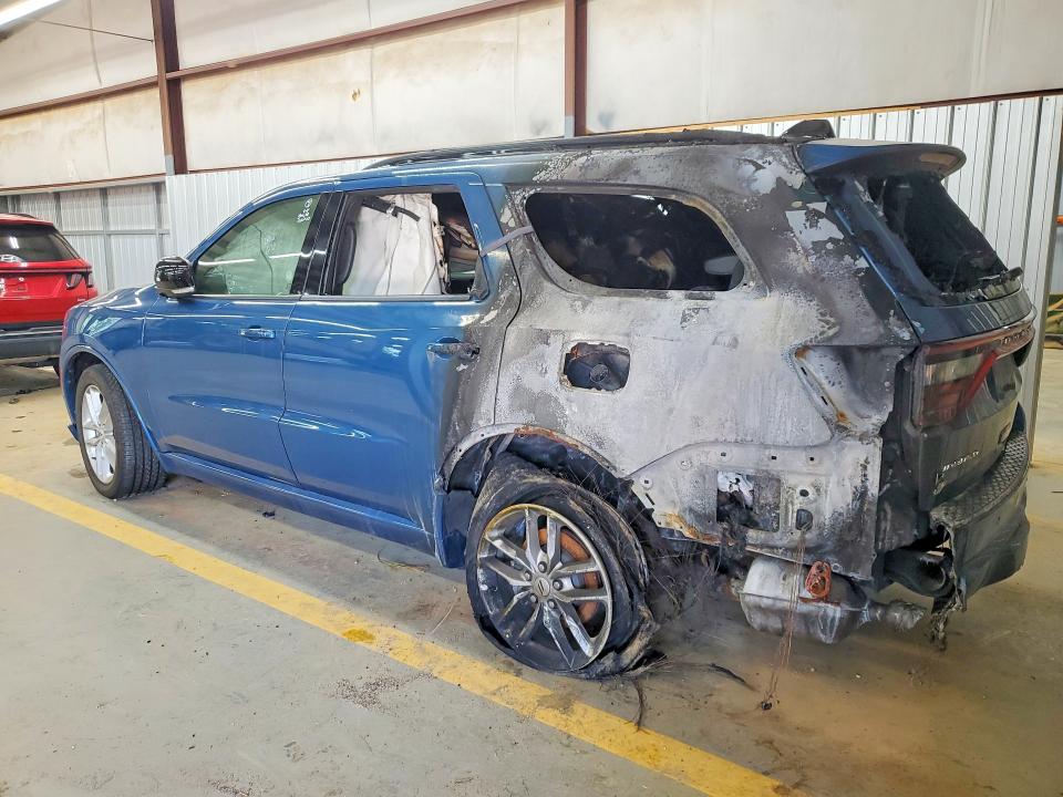 2025 Dodge Durango VIN 1C4RDJDG1SC517916 COPART salvage auction — INTERIOR BURN, Cd - Non-Repairable, sold $14,700 on 2026-09-08 (photo 2)