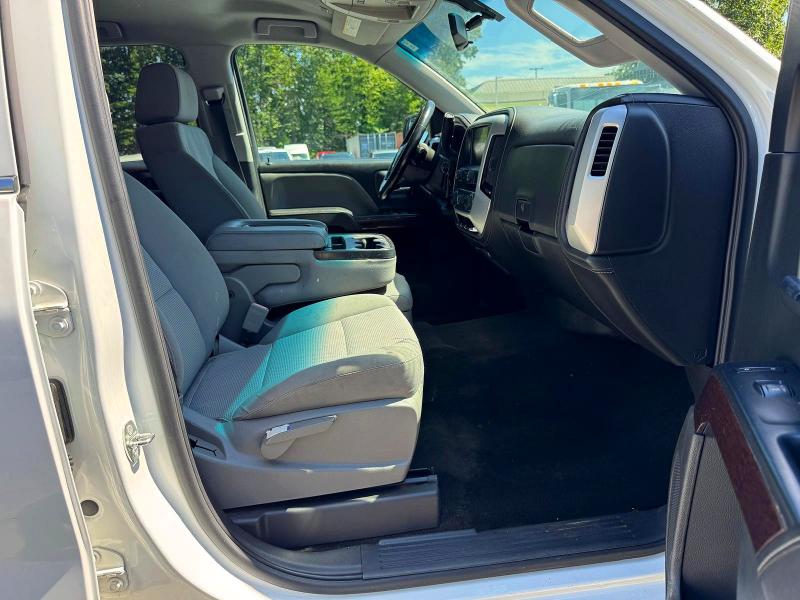 2017 Gmc SIERRA VIN 3GTU2MEC5HG306947 COPART salvage auction — MINOR DENT/SCRATCHES, Wv - Certificate Of Title, sold $7,700 on 2026-08-31 (photo 8)