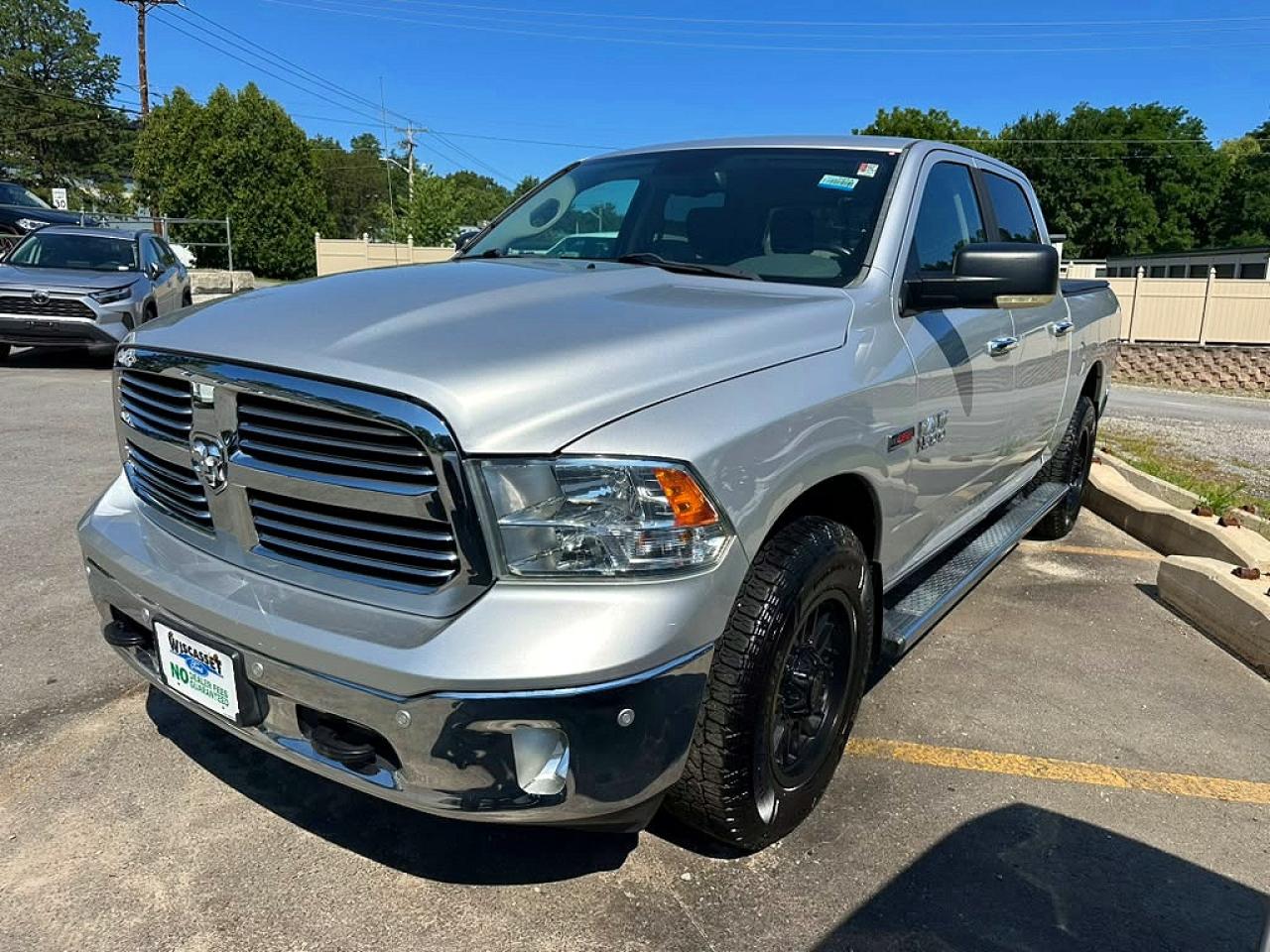 2015 Ram 1500 VIN 1C6RR7LM1FS752539 — COPART salvage auction photo