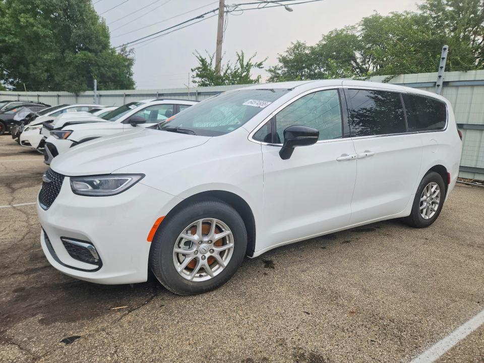 2026 Chrysler Pacifica VIN 2C4RC1BG0TR191931 — COPART salvage auction photo