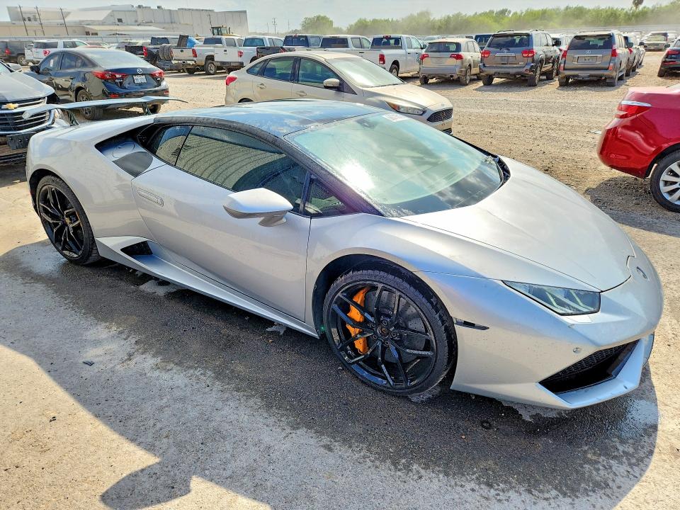 2015 Lamborghini VIN ZHWUC1ZF9FLA01185 COPART salvage auction — VANDALISM, Tx - Certificate Of Title, sold $100,000 on 2026-09-02 (photo 4)