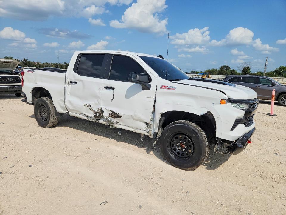 2024 Chevrolet Silverado VIN 3GCUDFED7RG315102 COPART salvage auction — SIDE, Tx - Certificate Of Title, sold $27,500 on 2026-08-31 (photo 4)