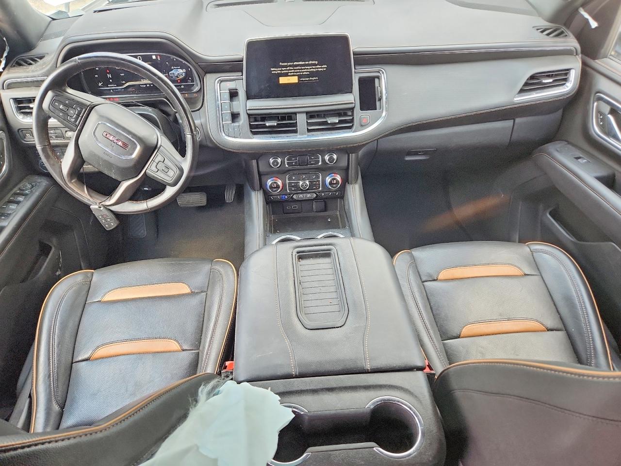 2023 GMC Yukon VIN 1GKS2CKD8PR127755 COPART salvage auction — Side, Sc - Salvage Title, sold $23,700 on 2026-09-25 (photo 8)