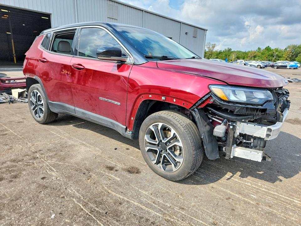 2022 Jeep Compass VIN 3C4NJDCB9NT108473 COPART salvage auction — REAR END, Fl - Cert Of Title Slvg Rebuildable, sold $8,300 on 2026-08-31 (photo 4)