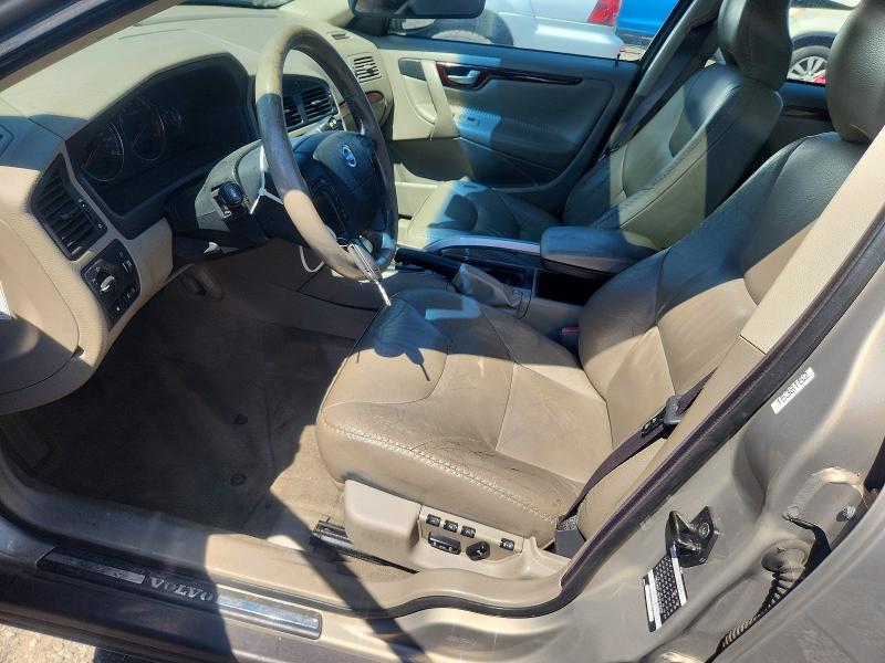 2004 Volvo Xc70 VIN YV1SZ59H741147219 COPART salvage auction — FRAME DAMAGE, MA - CERT OF TITLE-RECONSTRCTD COLL, sold $425 on 2026-08-12 (photo 7)