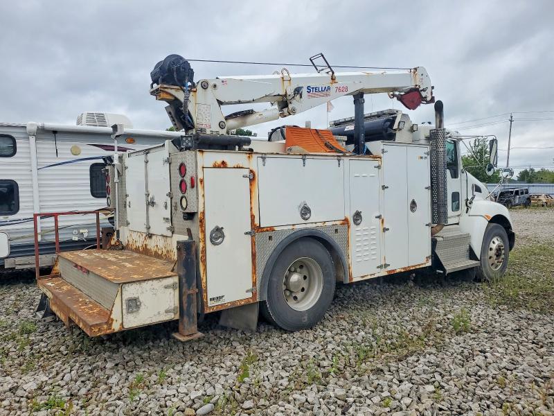 2014 Kenworth T370 VIN 2NKHHM7X1EM965805 COPART salvage auction — NORMAL WEAR, ON - PERMIT NO BRAND - UNFIT (P), sold $5,700 on 2026-09-08 (photo 4)