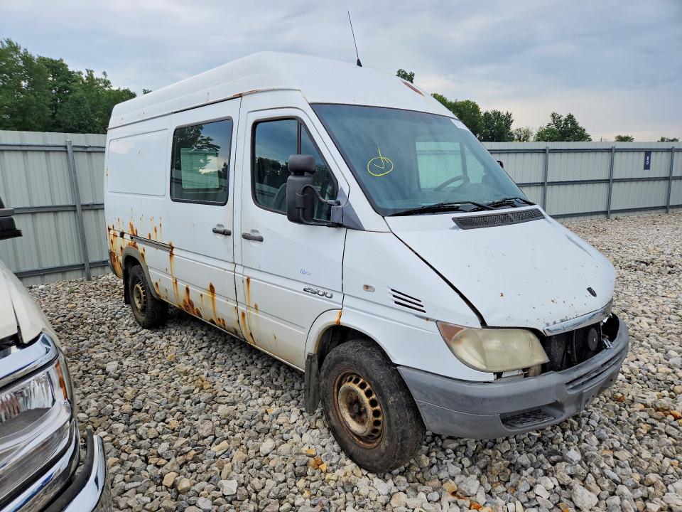 2006 Dodge Sprinter VIN WD0PD644565936301 COPART salvage auction — FRONT END, Oh - Certificate Of Title, sold $1,419 on 2026-09-30 (photo 4)