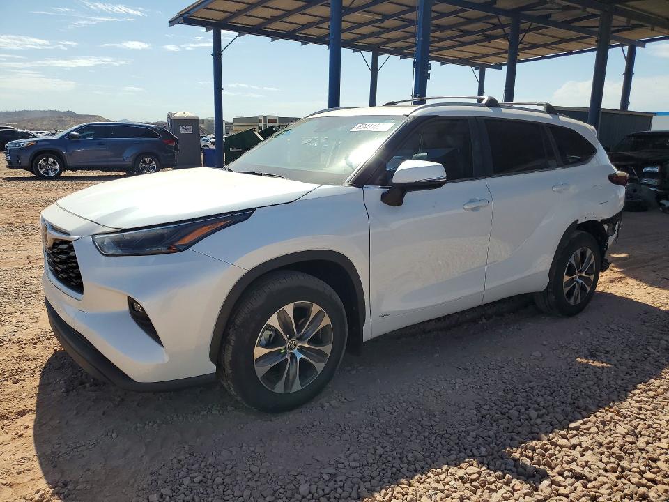 2026 Toyota Highlander VIN 5TDKBRCH6TS699452 — COPART salvage auction photo