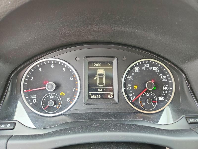2015 Volkswagen Tiguan VIN WVGBV7AX4FW098949 COPART salvage auction — FRONT END, NY - CERTIFICATE OF TITLE, sold $1,250 on 2026-08-17 (photo 9)