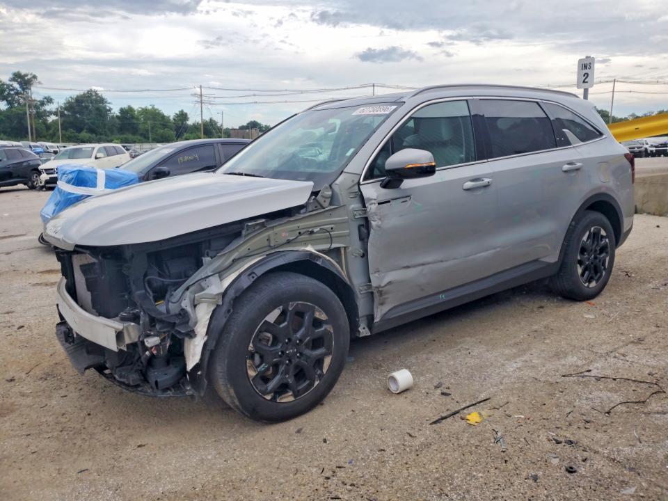 2024 Kia Sorento VIN 5XYRL4JC2RG303898 — COPART salvage auction photo