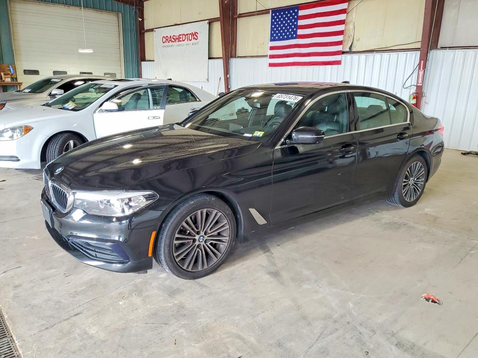 2019 BMW 5 series VIN WBAJA7C59KWW06735 COPART salvage auction — MINOR DENT/SCRATCHES, MI - CERT OF TITLE-REBUILT SALVAGE, sold $10,100 on 2026-08-26 (photo 1)