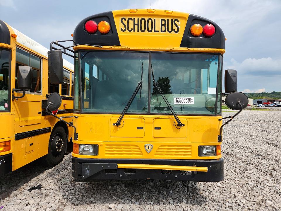 2014 Ic VIN 4DRBWAANXEB778854 COPART salvage auction — MECHANICAL, TN - CERTIFICATE OF TITLE, sold $2,000 on 2026-10-05 (photo 5)