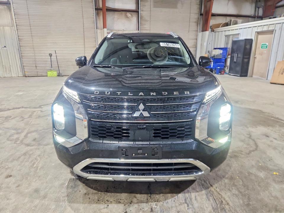 2025 Mitsubishi Outlander VIN JA4T5WA99SZ047275 COPART salvage auction — SIDE, RI - CERTIFICATE OF TITLE, sold $20,500 on 2026-08-19 (photo 5)